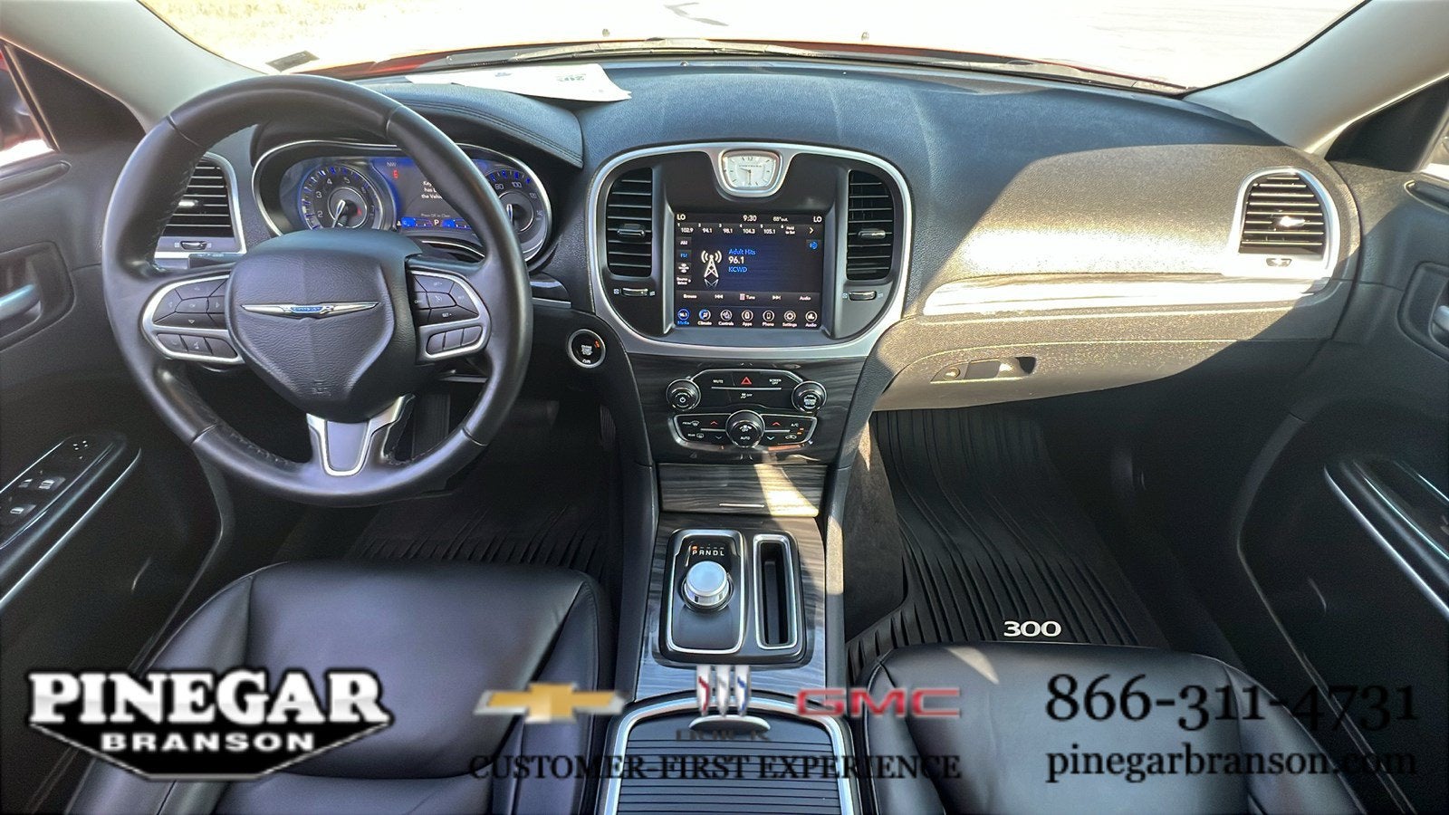 2020 Chrysler 300 Touring L