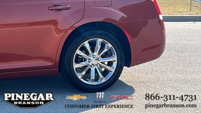 2020 Chrysler 300 Touring L