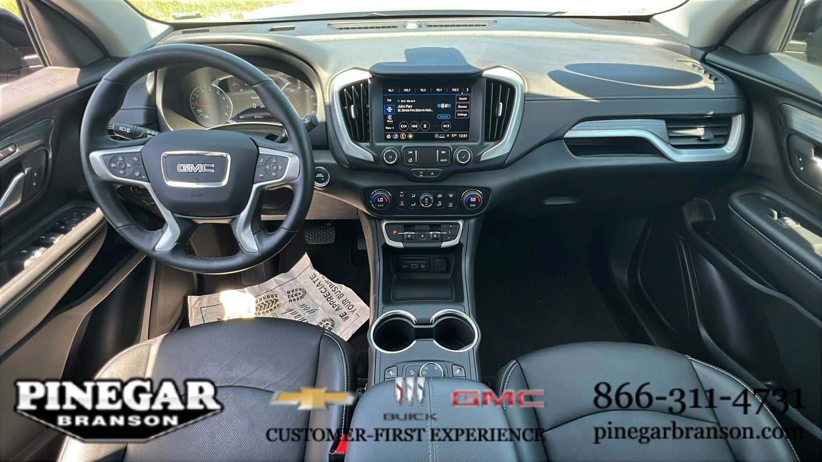 2024 GMC Terrain SLT