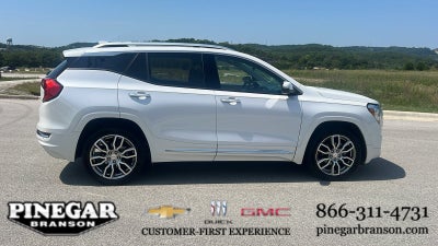 2023 GMC Terrain Denali
