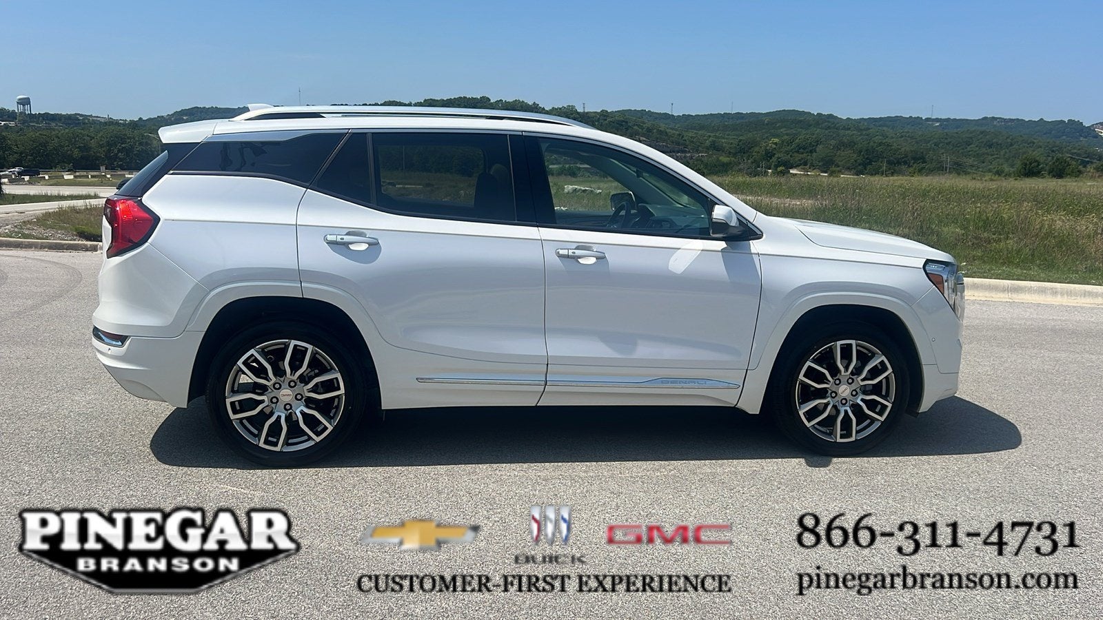 2023 GMC Terrain Denali