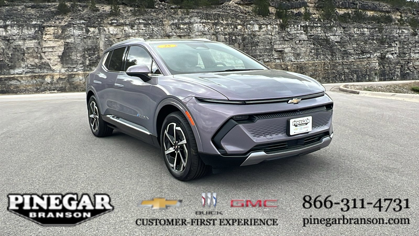 2025 Chevrolet Equinox EV LT