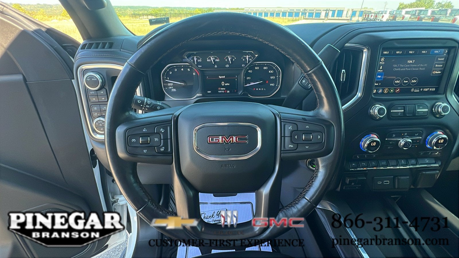 2021 GMC Sierra 1500 AT4