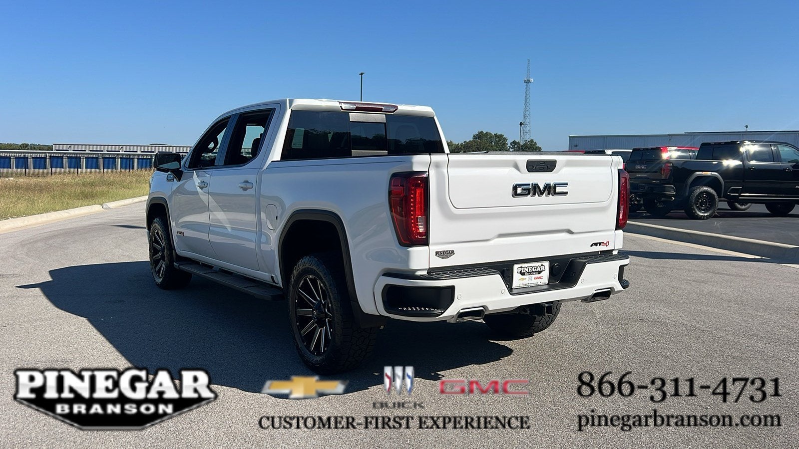 2021 GMC Sierra 1500 AT4