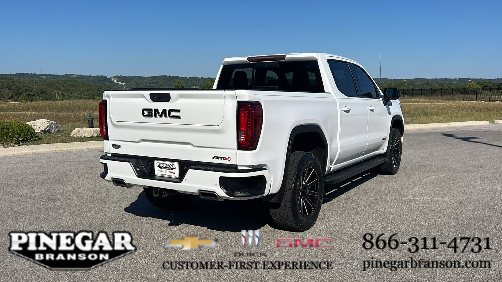 2021 GMC Sierra 1500 AT4