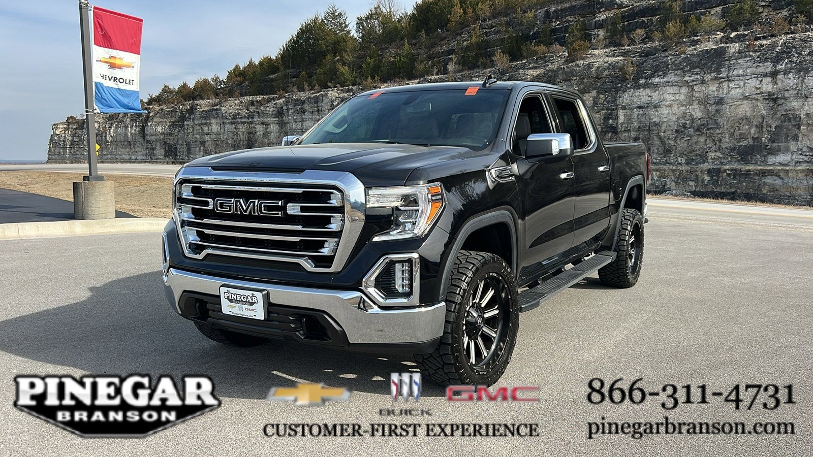 2019 GMC Sierra 1500 SLT