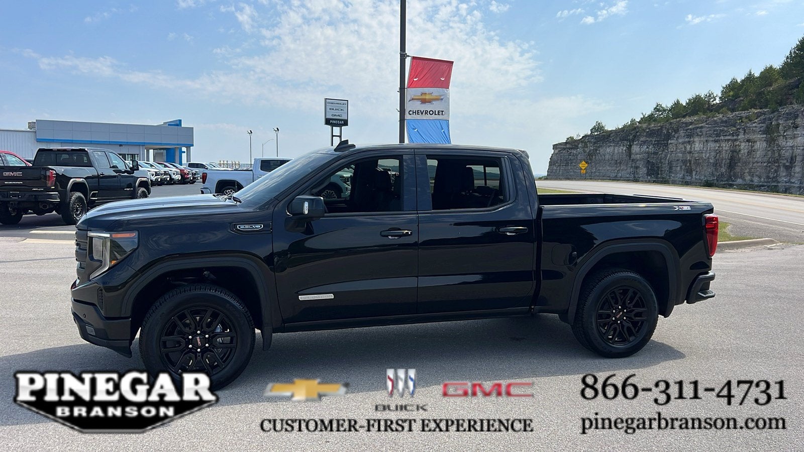 2025 GMC Sierra 1500 Elevation