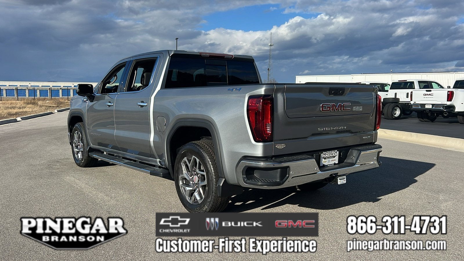 2026 GMC Sierra 1500 SLT