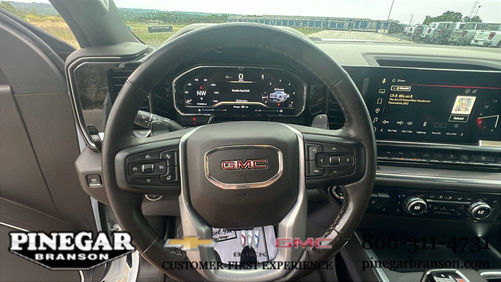 2024 GMC Sierra 1500 SLT