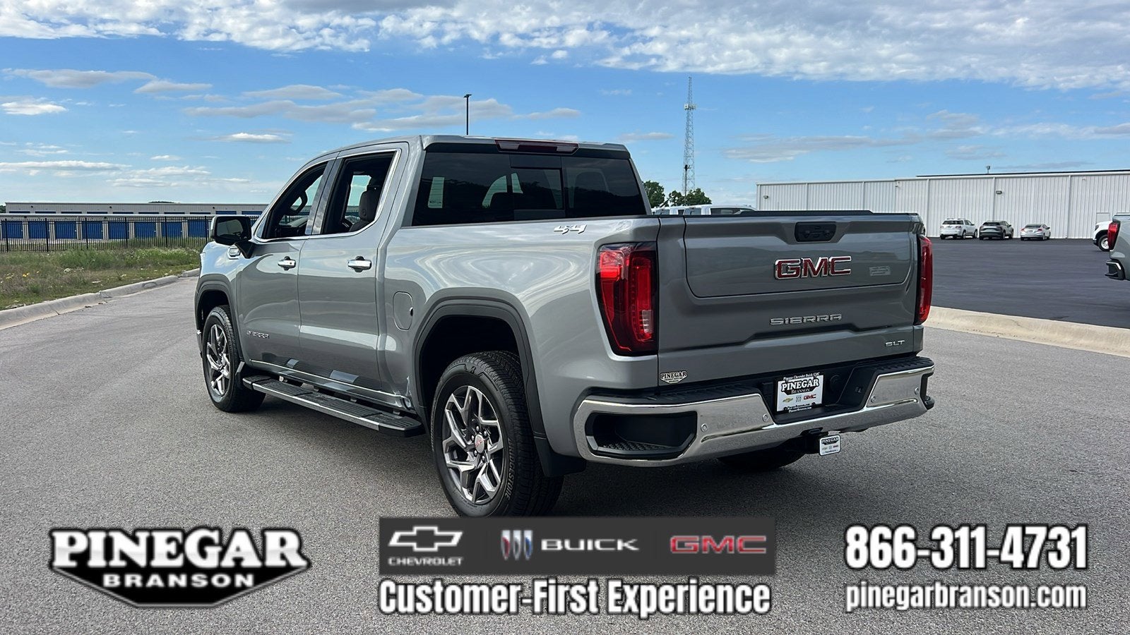 2026 GMC Sierra 1500 SLT