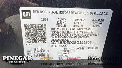 2025 GMC Sierra 1500 SLT