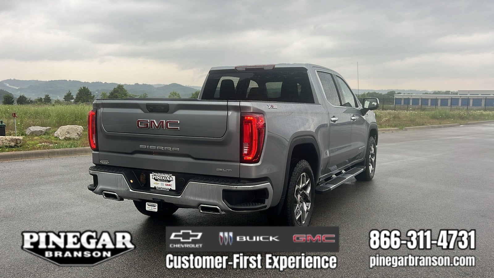 2026 GMC Sierra 1500 SLT