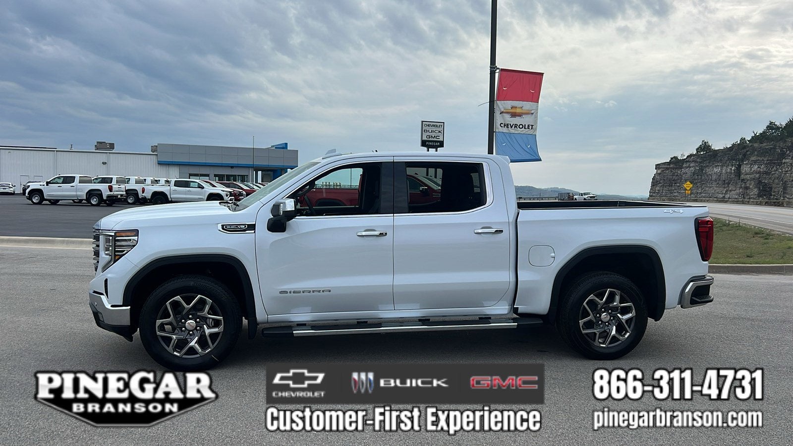 2026 GMC Sierra 1500 SLT