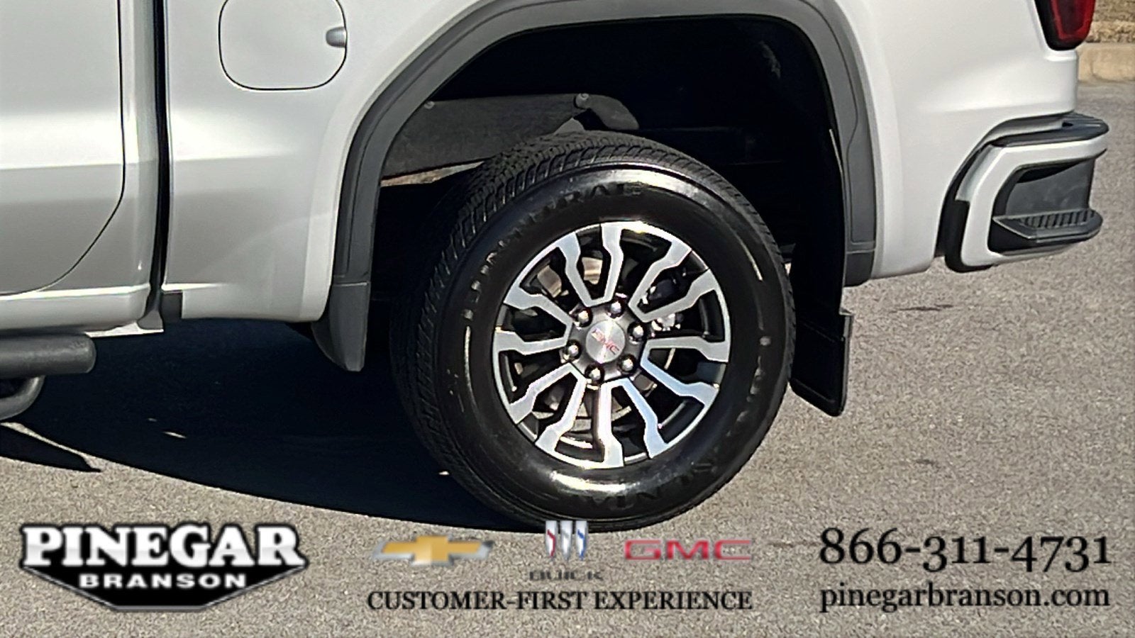 2022 GMC Sierra 1500 AT4