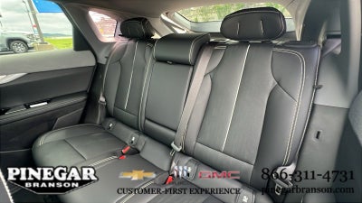 2025 Cadillac OPTIQ Luxury 2