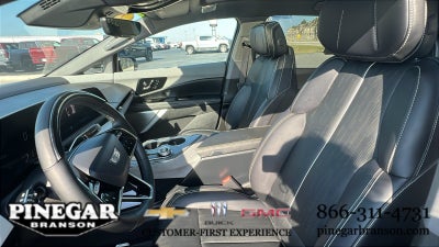 2025 Cadillac OPTIQ Sport 2