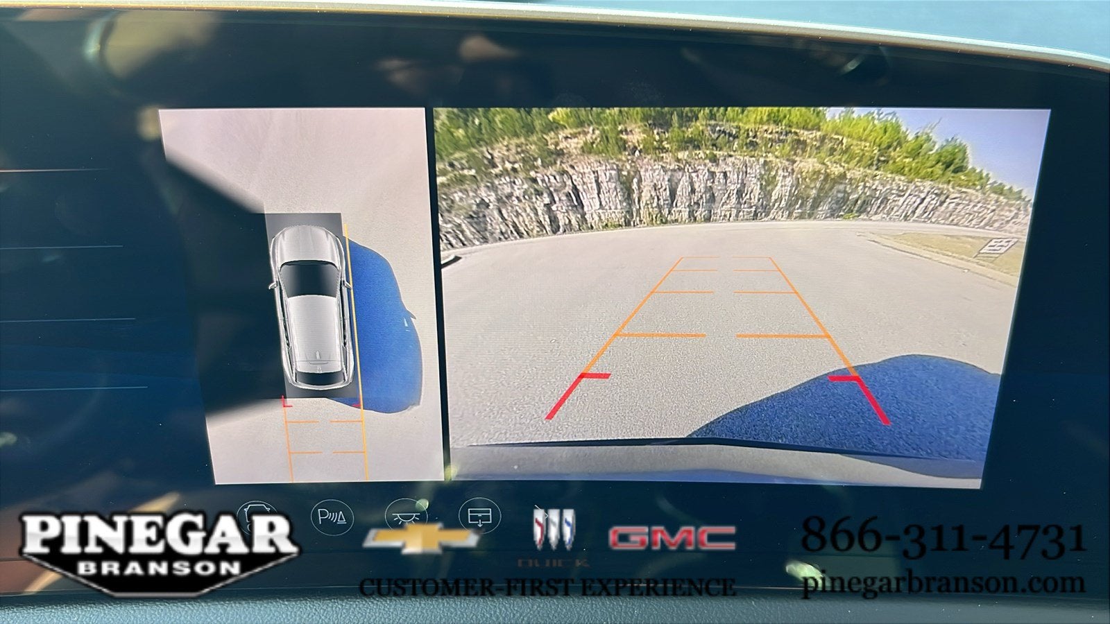 2025 Cadillac OPTIQ Sport 2