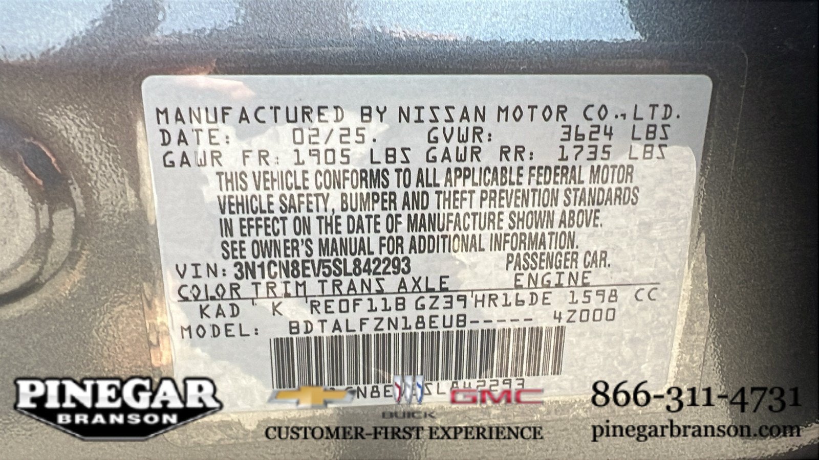 2025 Nissan Versa SV