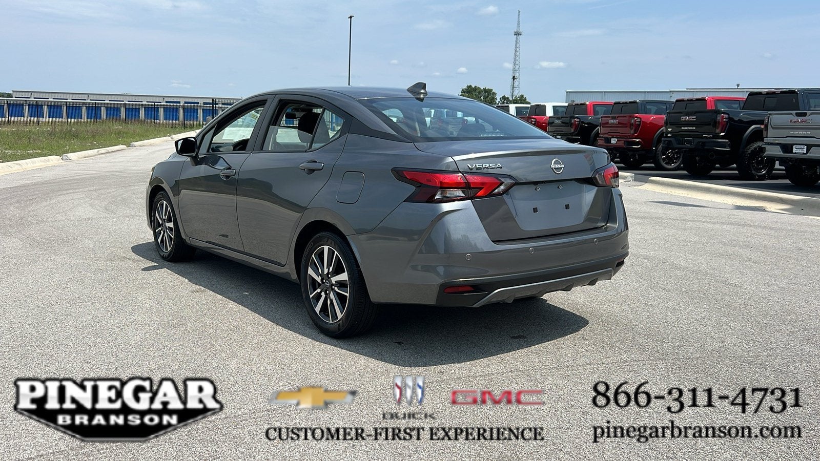 2025 Nissan Versa SV
