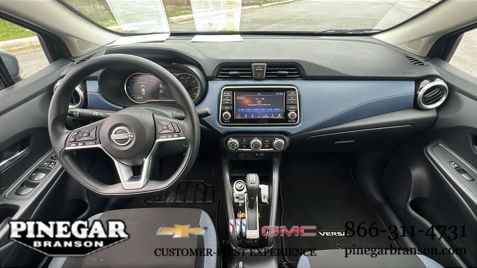 2025 Nissan Versa SV