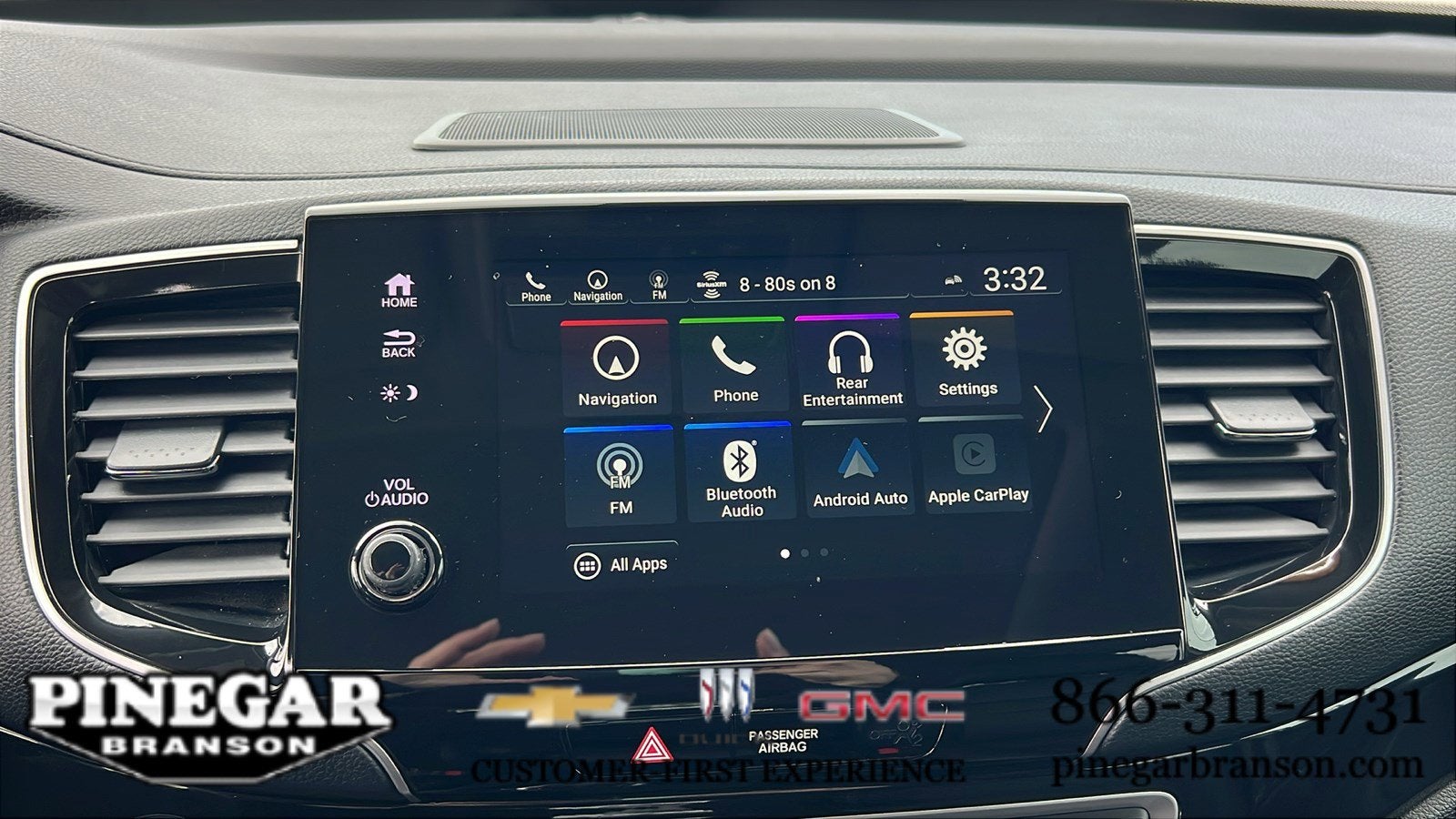 2022 Honda Pilot Touring 7-Passenger