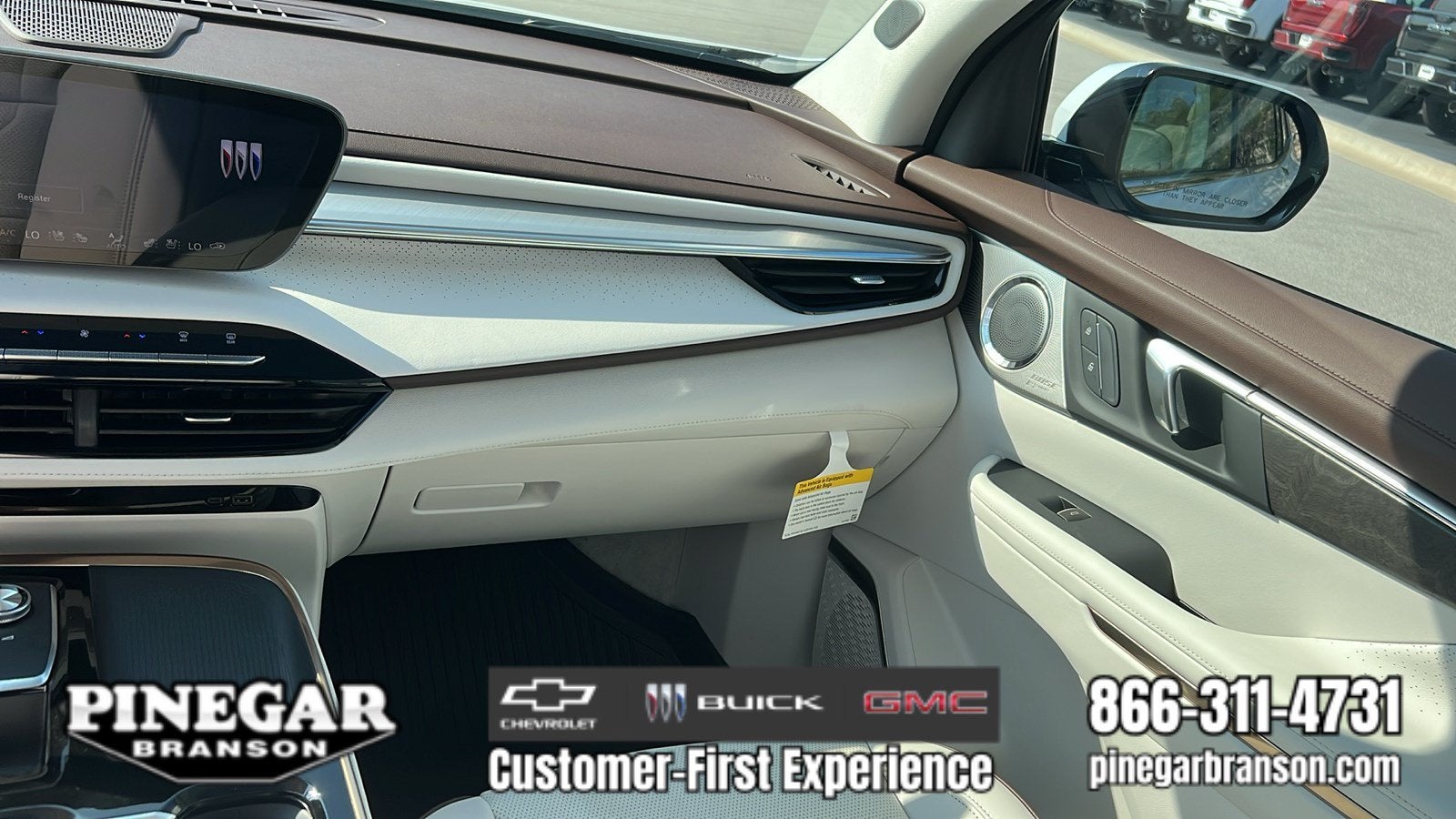 2026 Buick Enclave Avenir