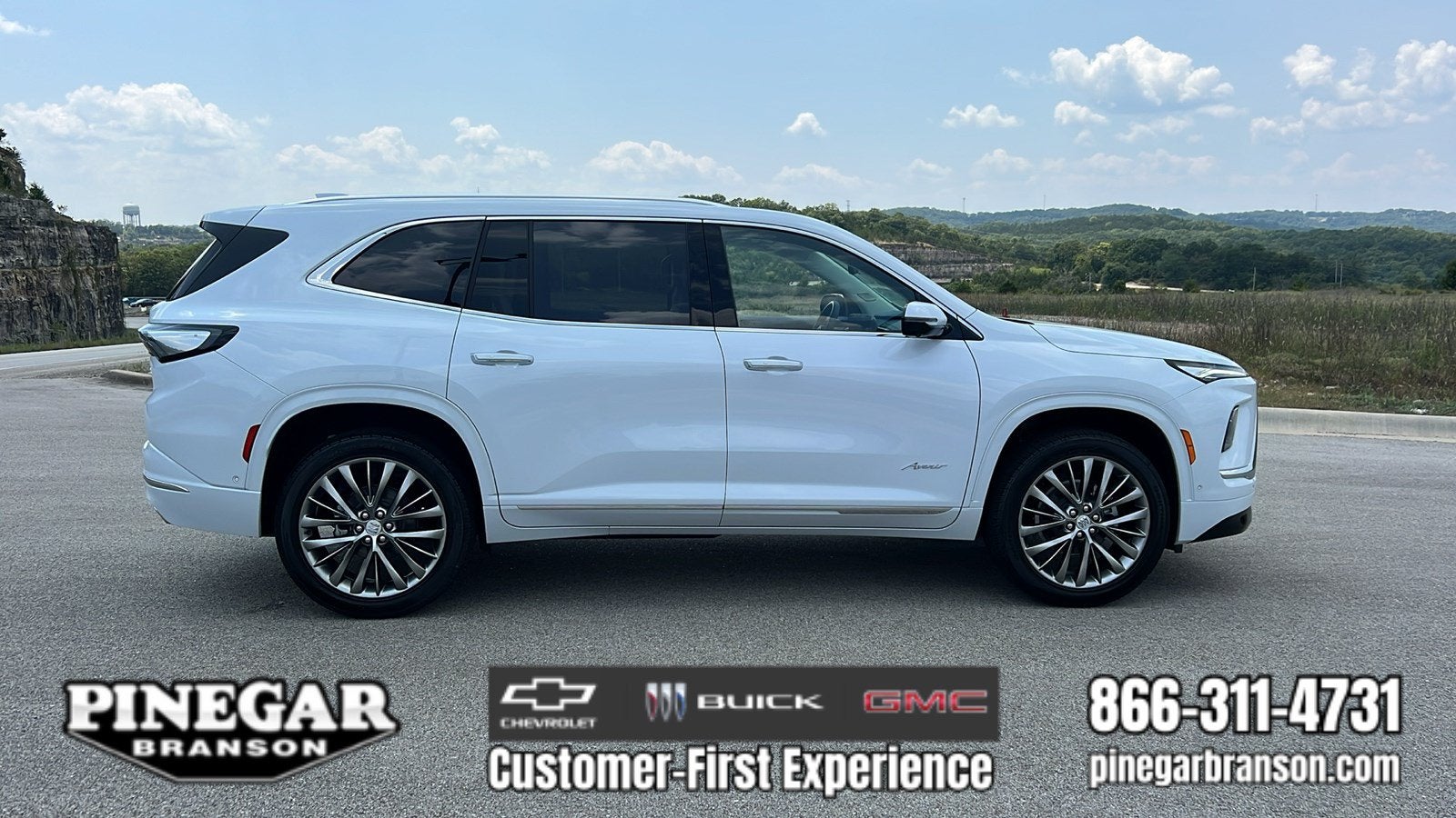 2026 Buick Enclave Avenir