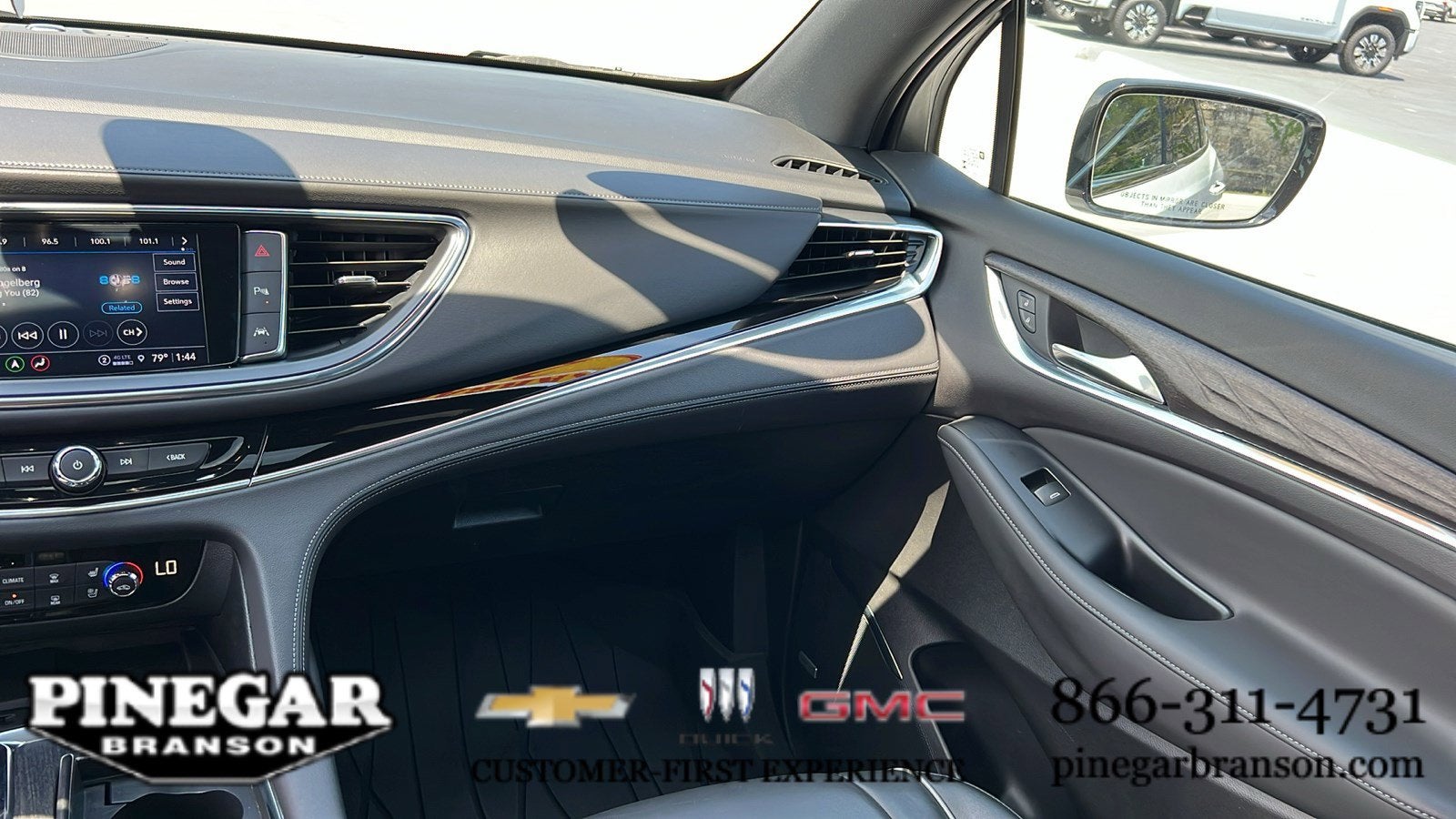 2023 Buick Enclave Avenir