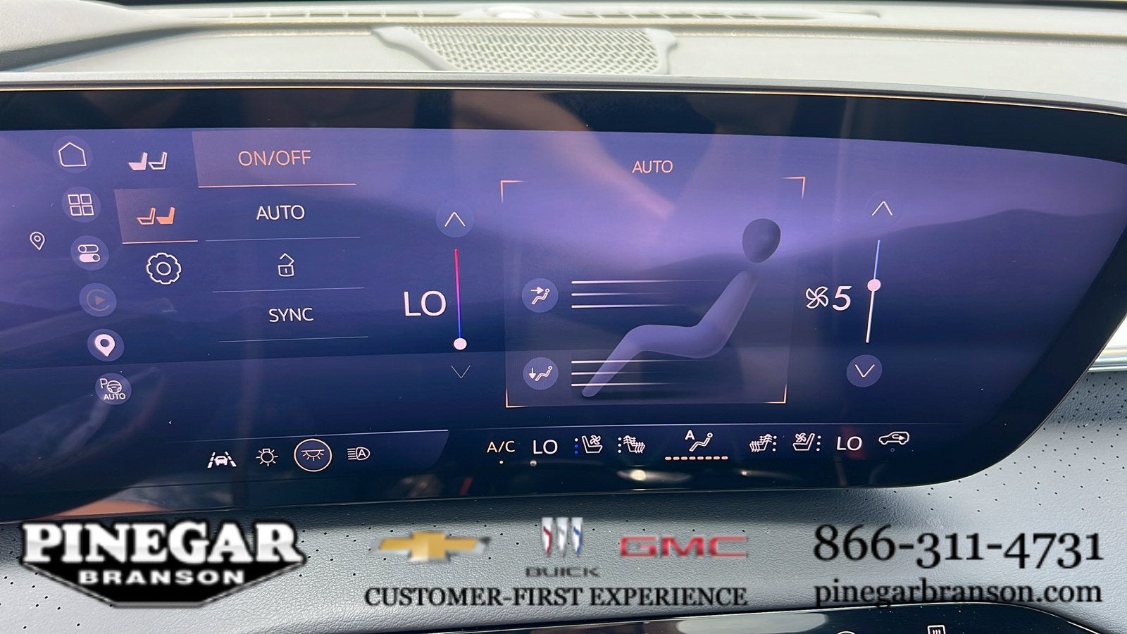 2025 Buick Enclave Avenir
