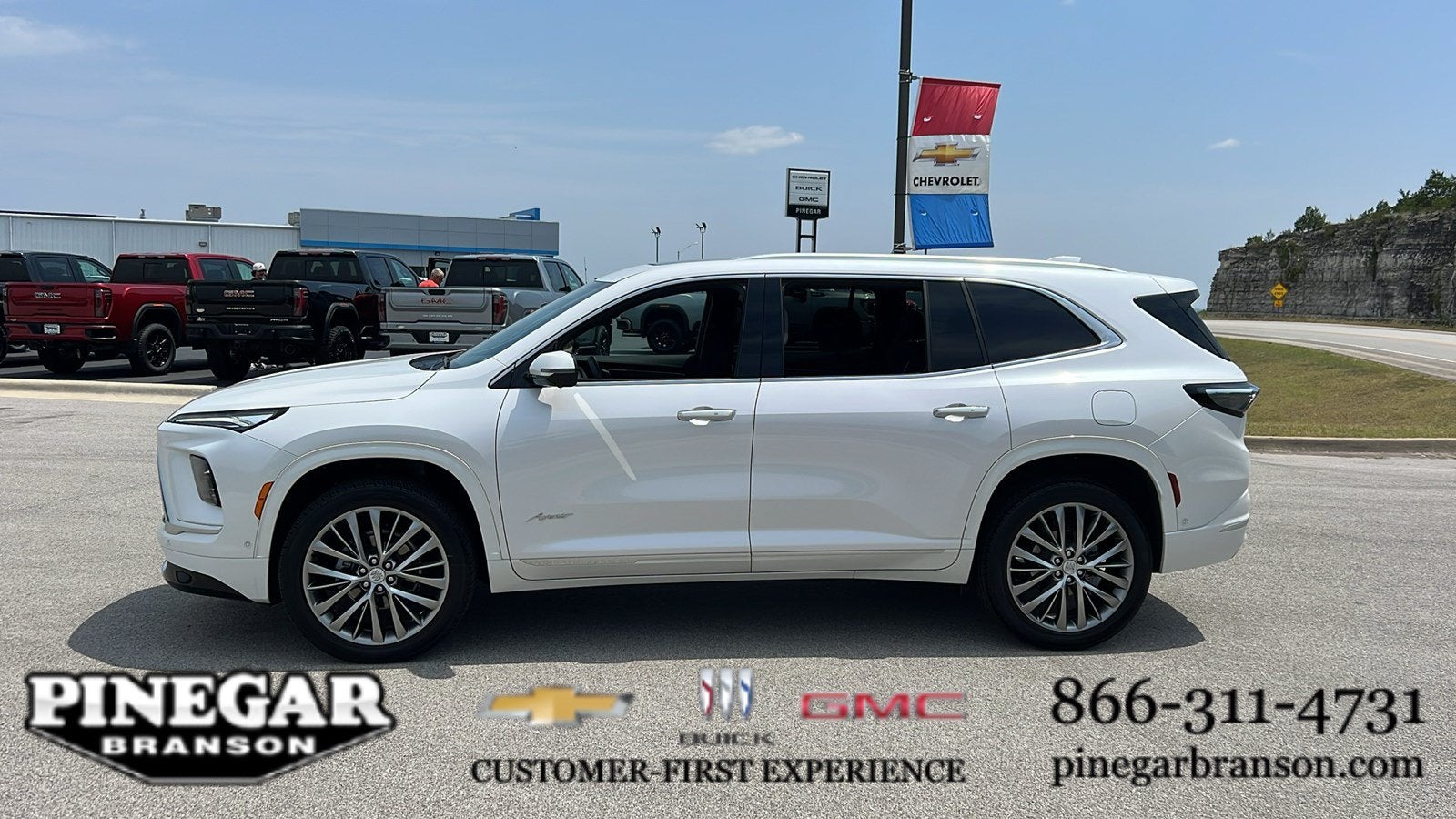 2025 Buick Enclave Avenir