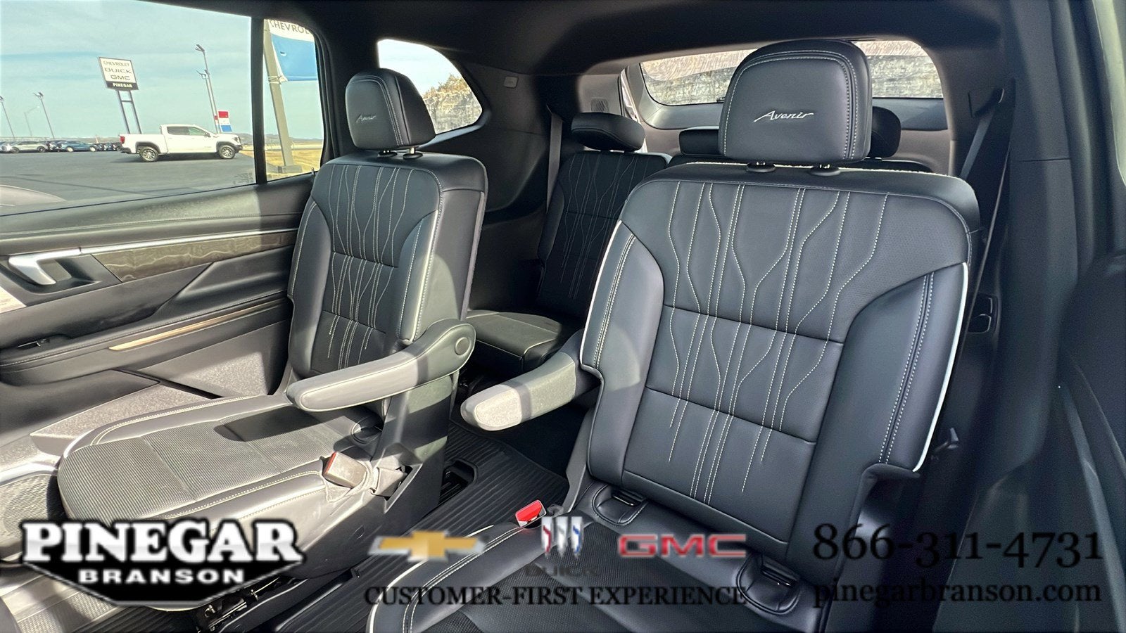 2025 Buick Enclave Avenir