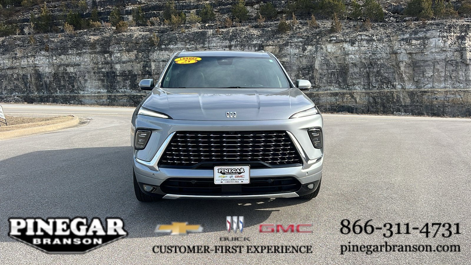 2025 Buick Enclave Avenir