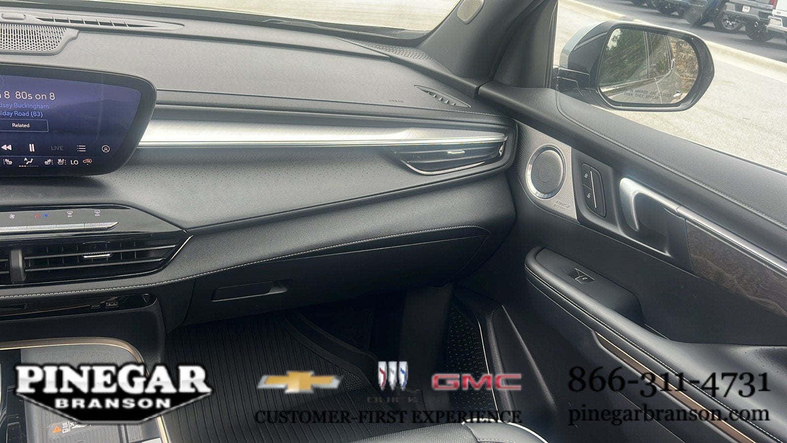 2025 Buick Enclave Avenir