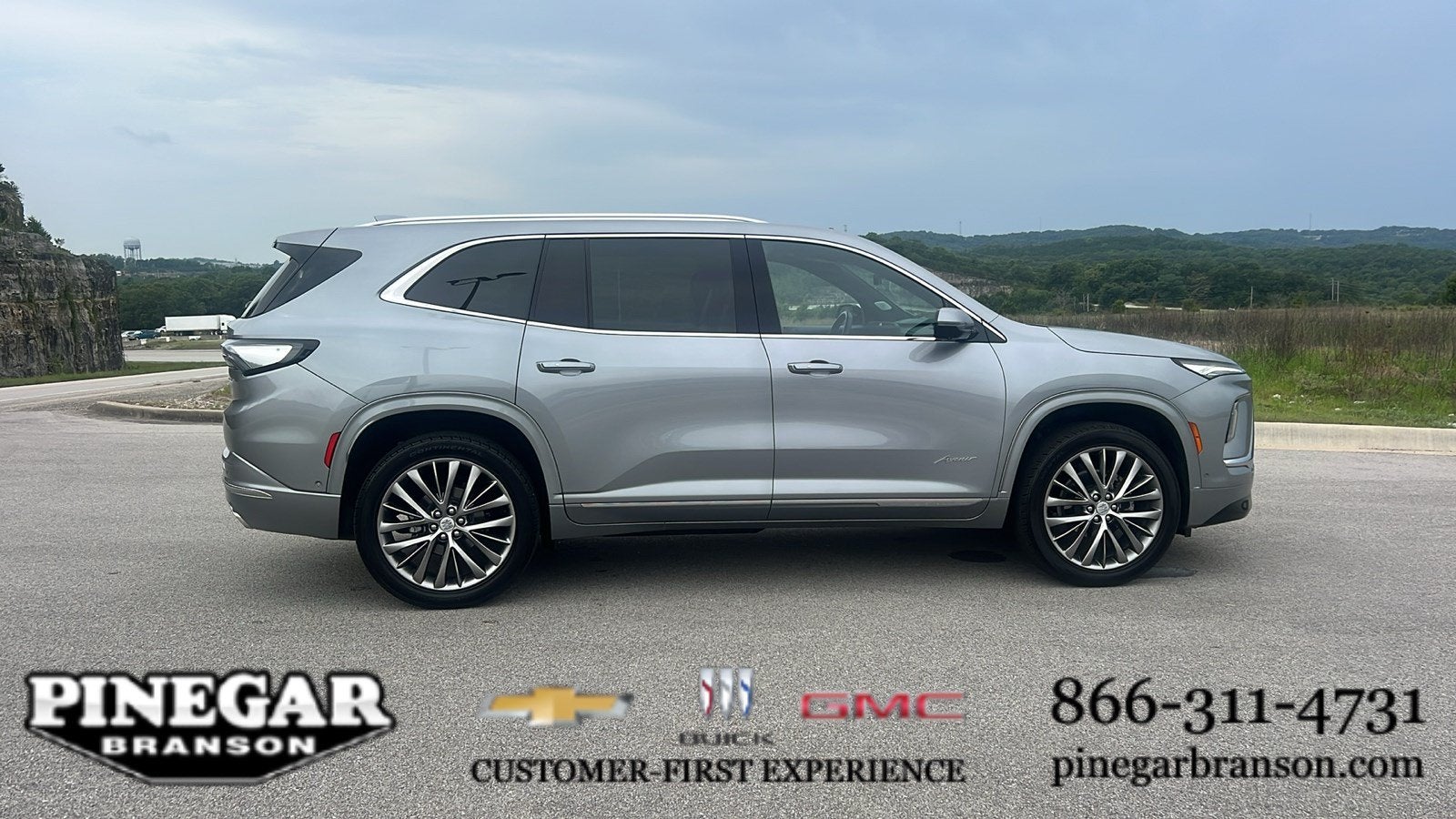 2025 Buick Enclave Avenir