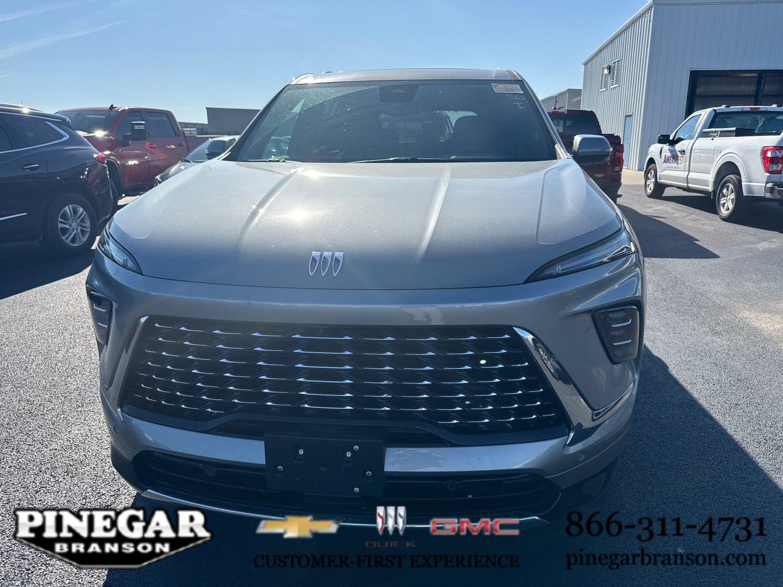 2025 Buick Enclave Avenir