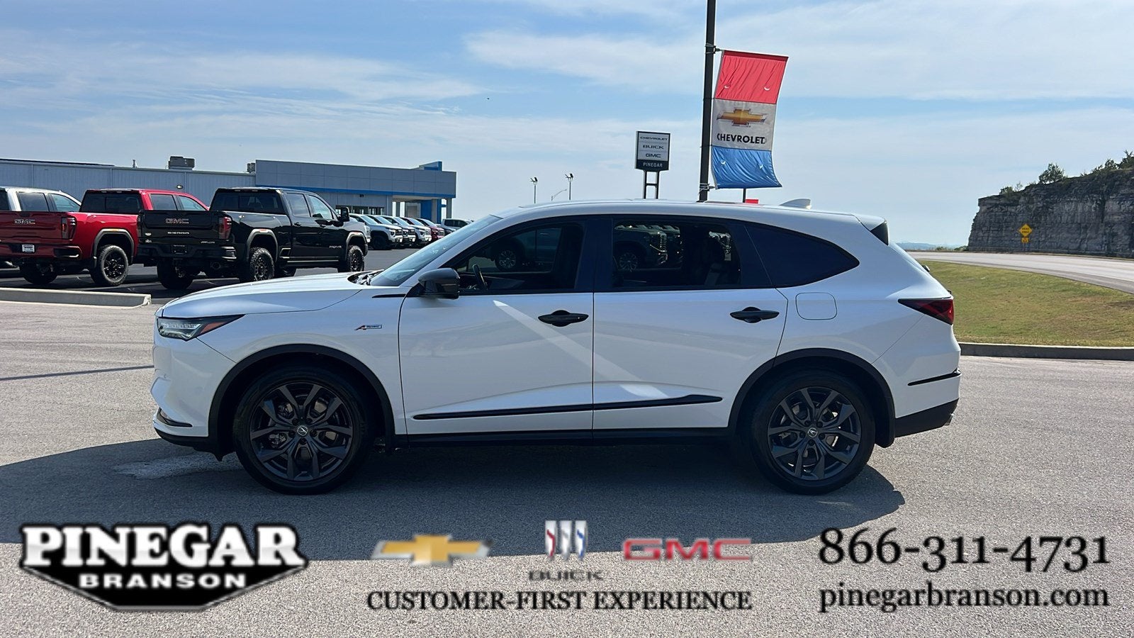 2022 Acura MDX w/A-Spec Package