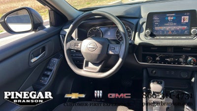 2025 Nissan Rogue SV