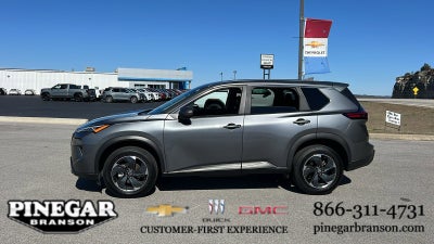 2025 Nissan Rogue SV