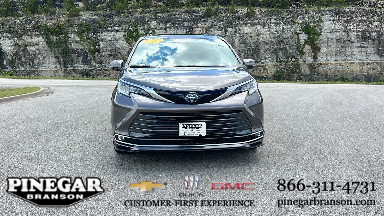 2024 Toyota Sienna Limited