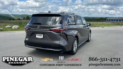 2024 Toyota Sienna Limited