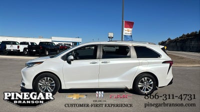 2024 Toyota Sienna Limited