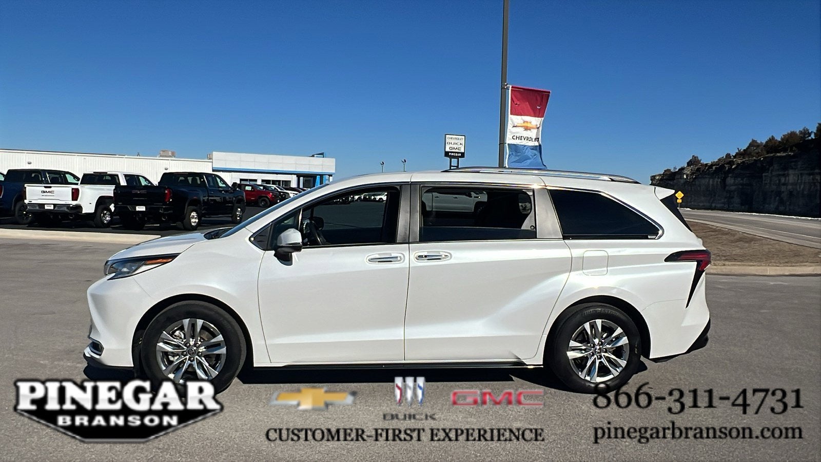 2024 Toyota Sienna Limited