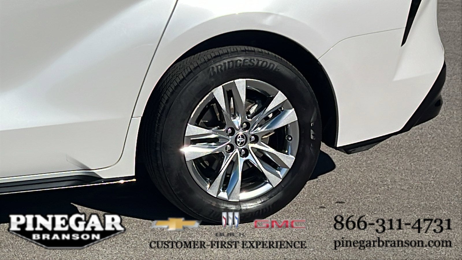 2024 Toyota Sienna Limited