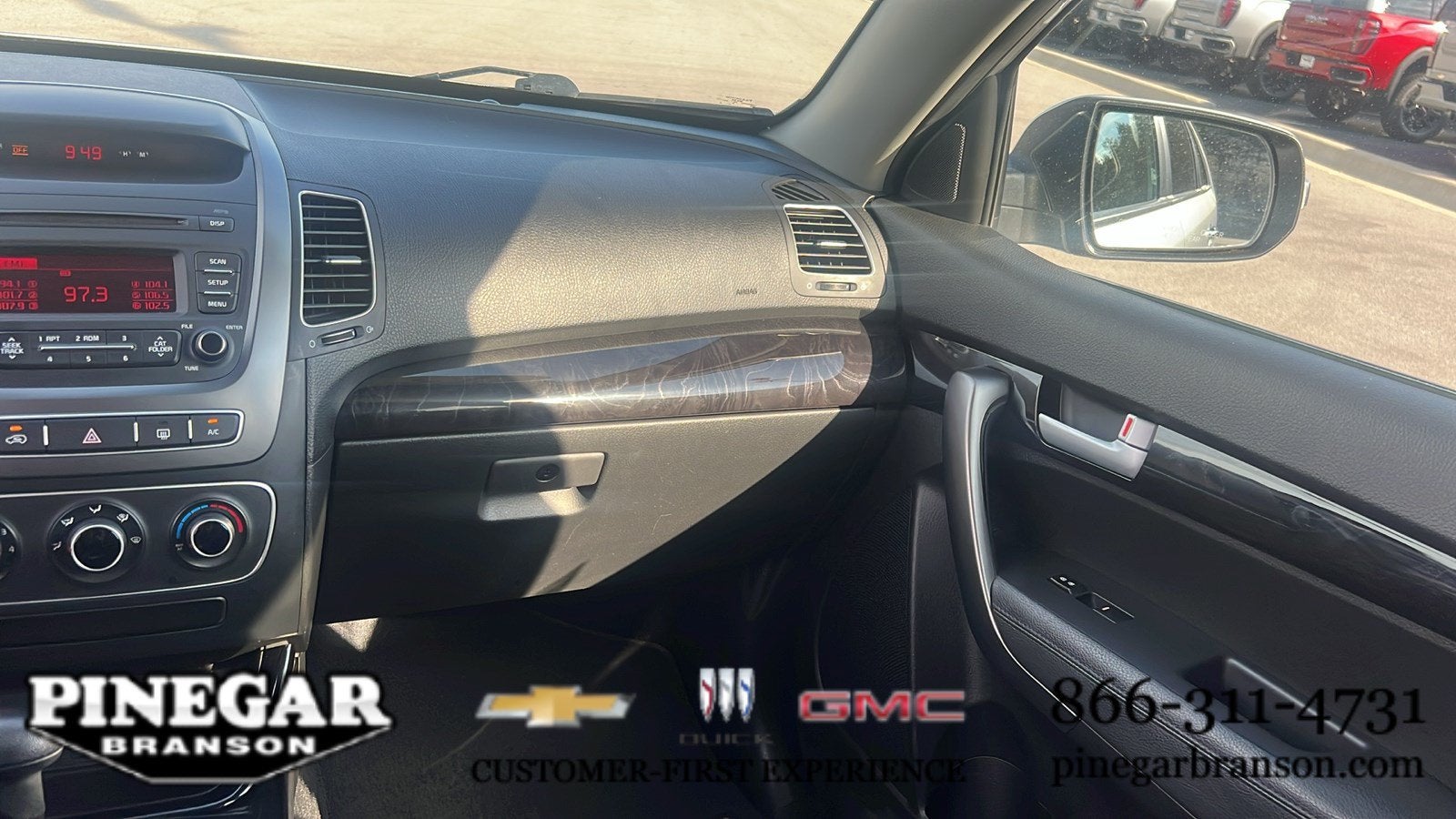 2015 Kia Sorento LX