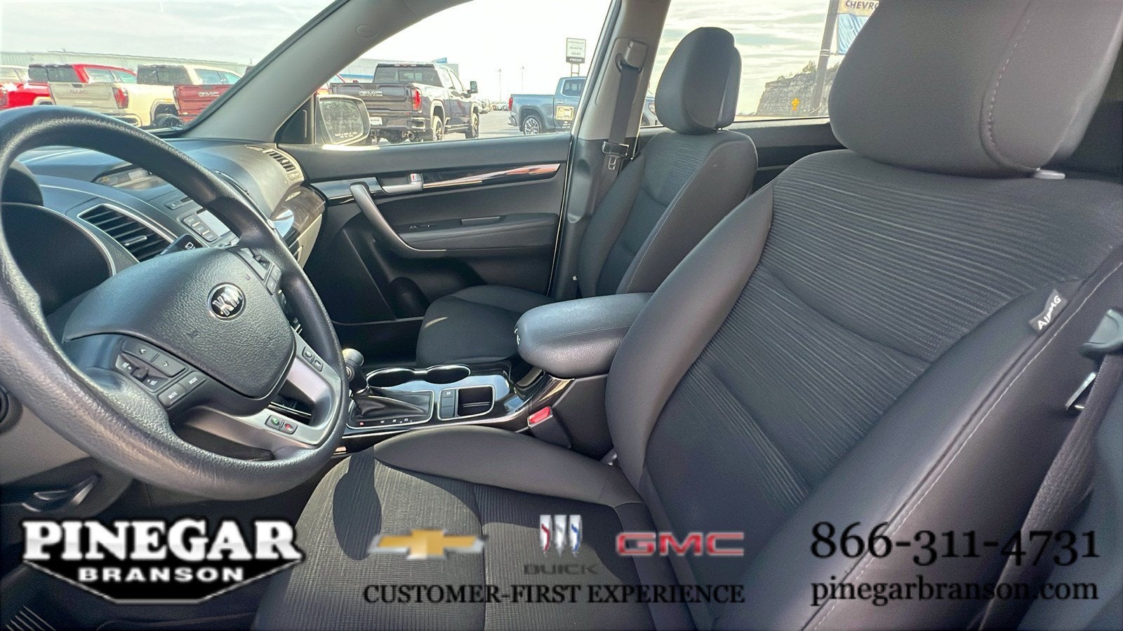 2015 Kia Sorento LX
