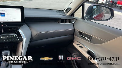 2024 Toyota Venza LE