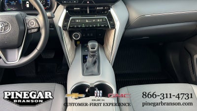 2024 Toyota Venza LE