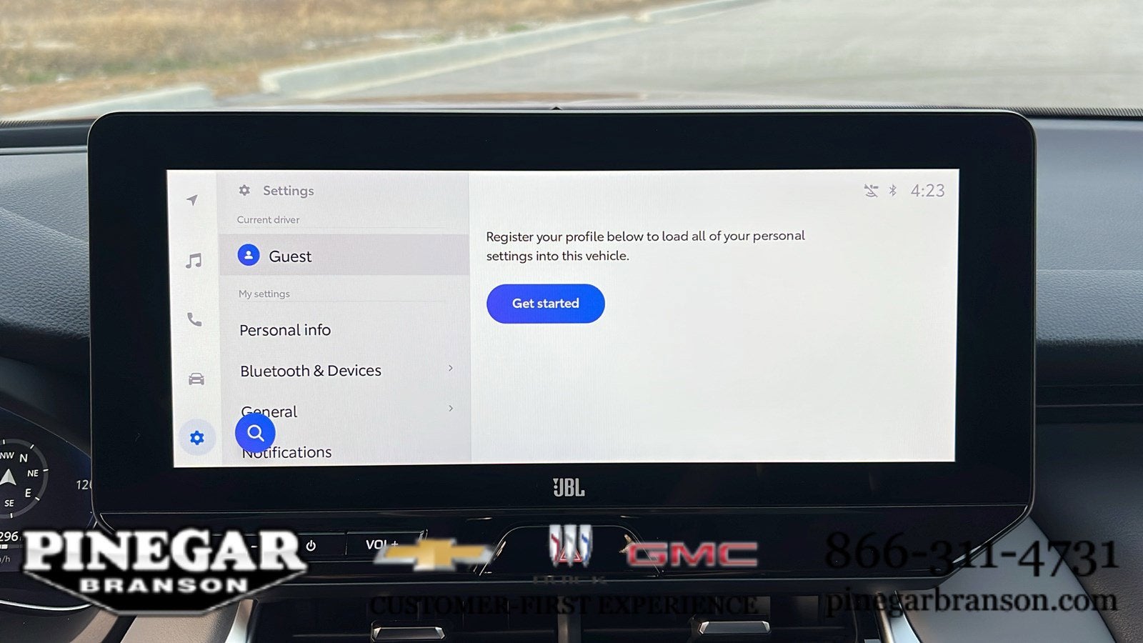 2024 Toyota Venza LE