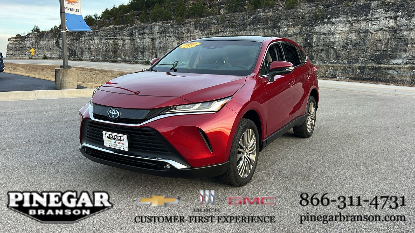 2024 Toyota Venza LE