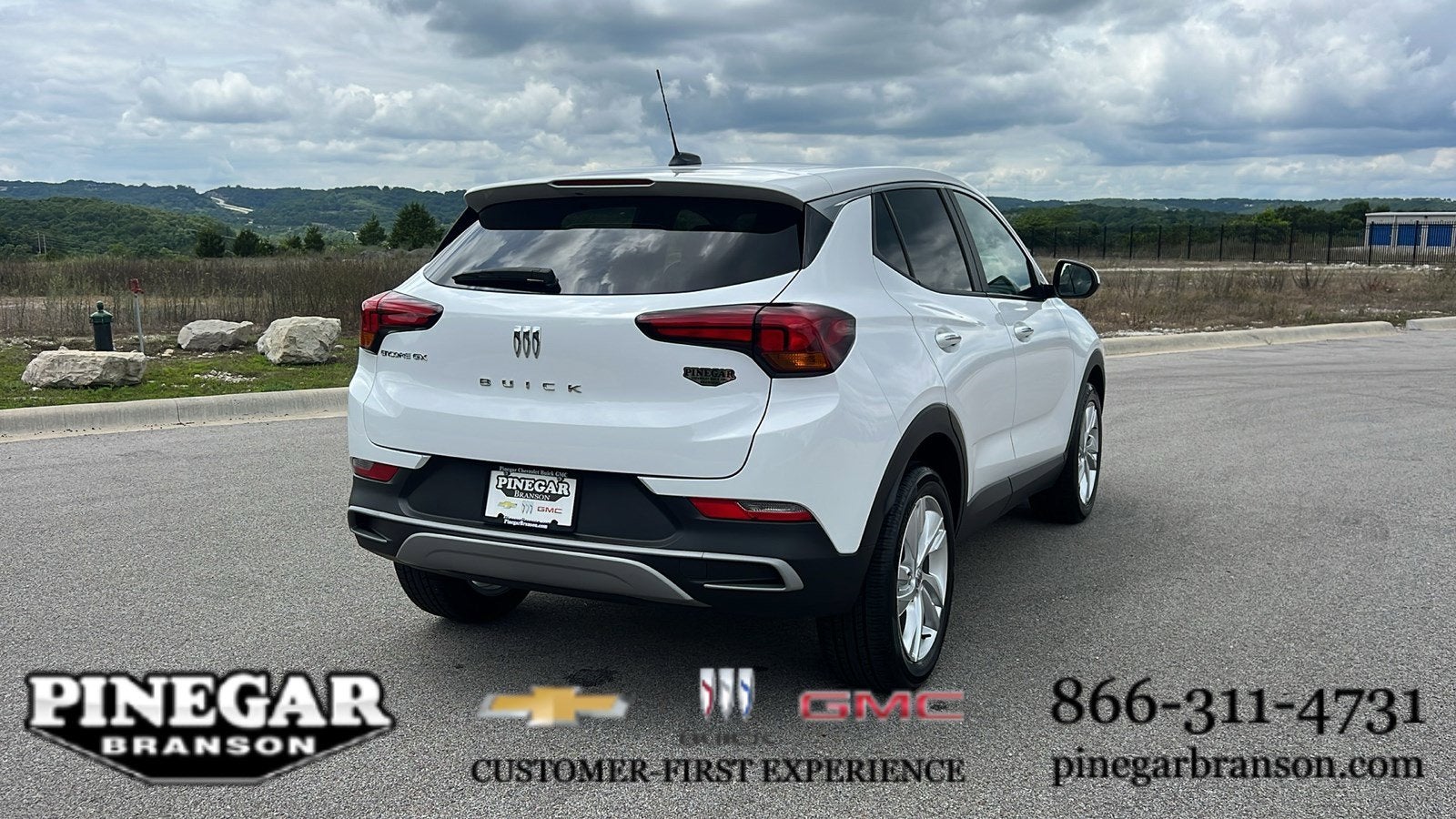 2025 Buick Encore GX Preferred - Photo 8